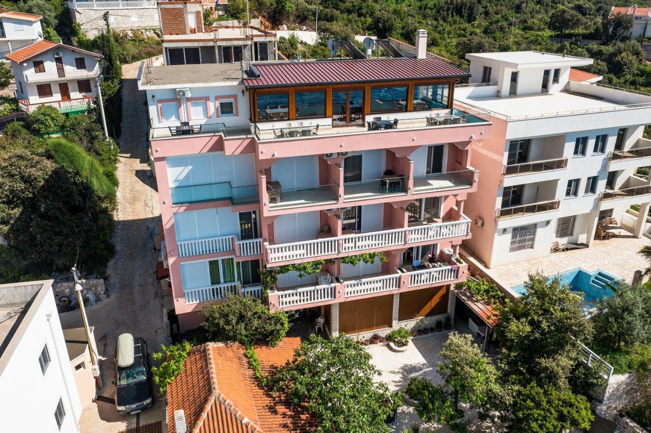 Dreamsea Apartment Utjeha Ngoại thất bức ảnh
