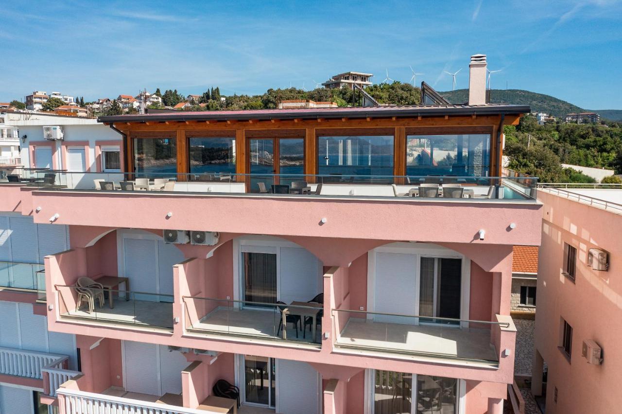 Dreamsea Apartment Utjeha Ngoại thất bức ảnh