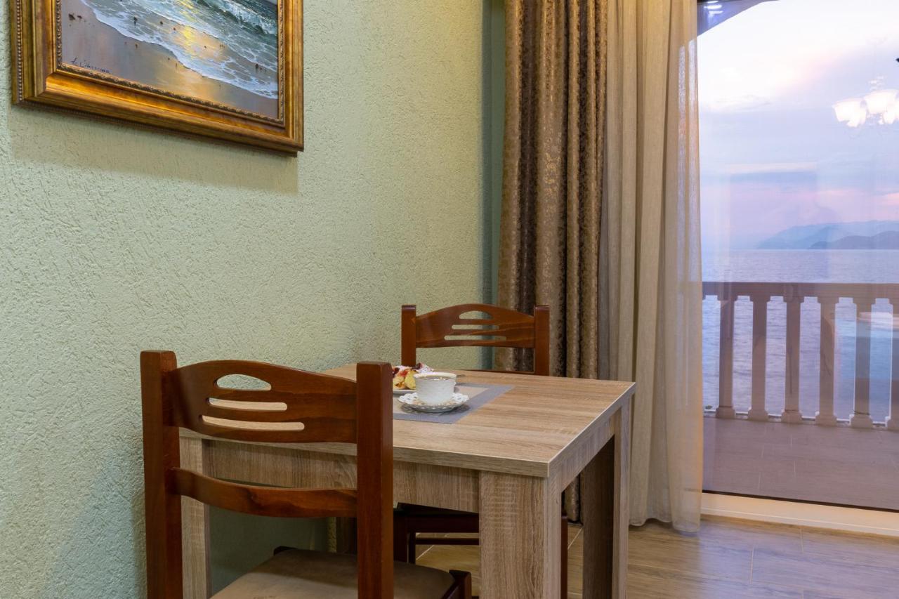 Dreamsea Apartment Utjeha Ngoại thất bức ảnh