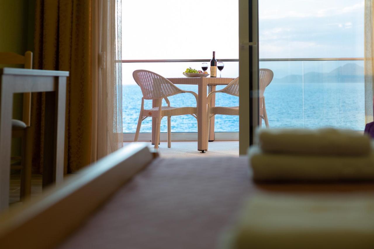 Dreamsea Apartment Utjeha Ngoại thất bức ảnh